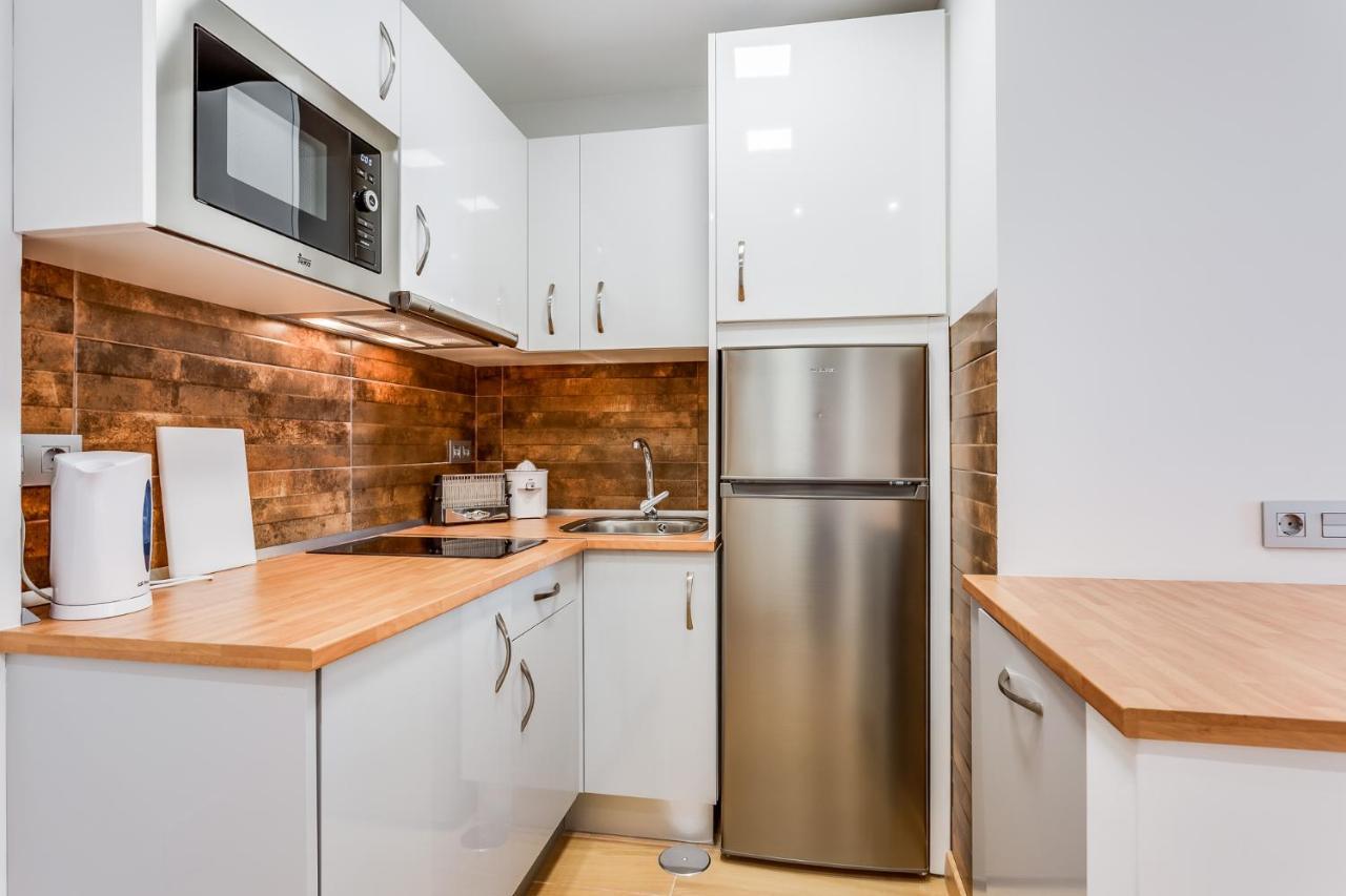 New 1 Bedroom Apartement On The Sea In Marbella. エクステリア 写真