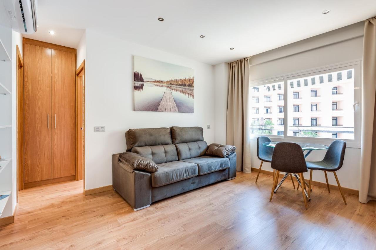 New 1 Bedroom Apartement On The Sea In Marbella. エクステリア 写真